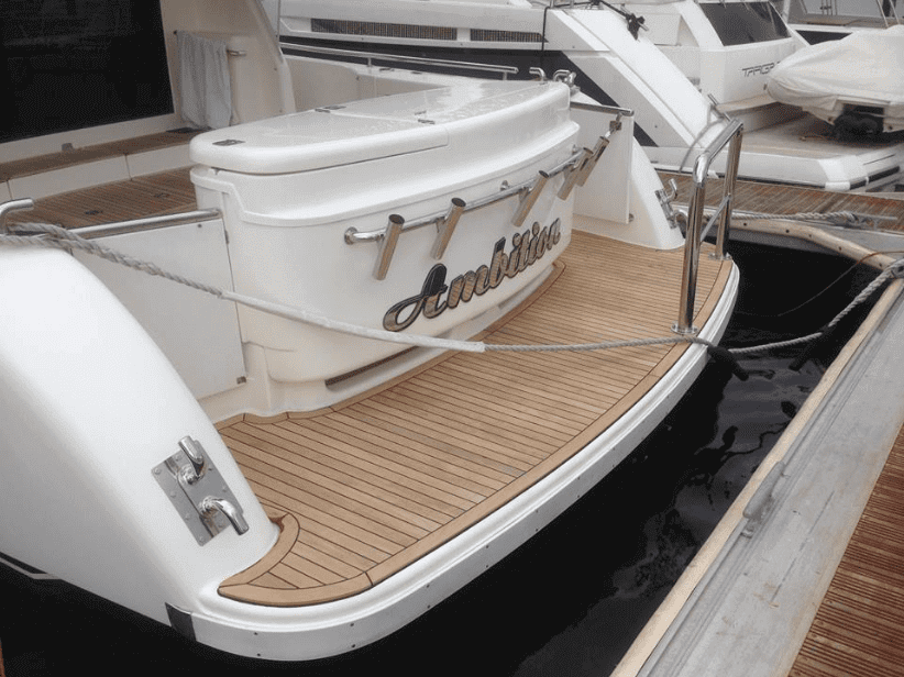 Maritimo 52 – removal and replacement of new solid teak deck for the swim platform